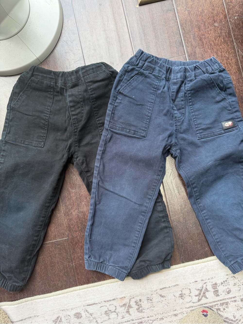Boys Elastic-Waist Pull-On Joggers - Black and Navy, 4T